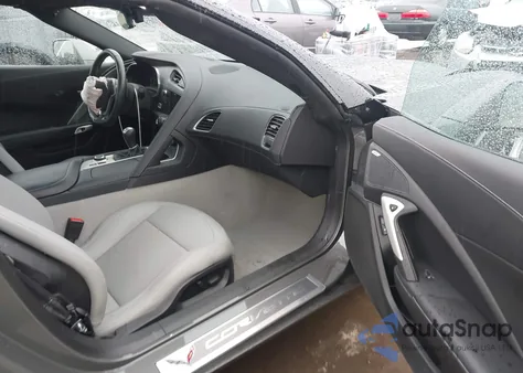 2016 Chevrolet Corvette Stingray из США, поврежденный, VIN 1G1YA2D76G5111600